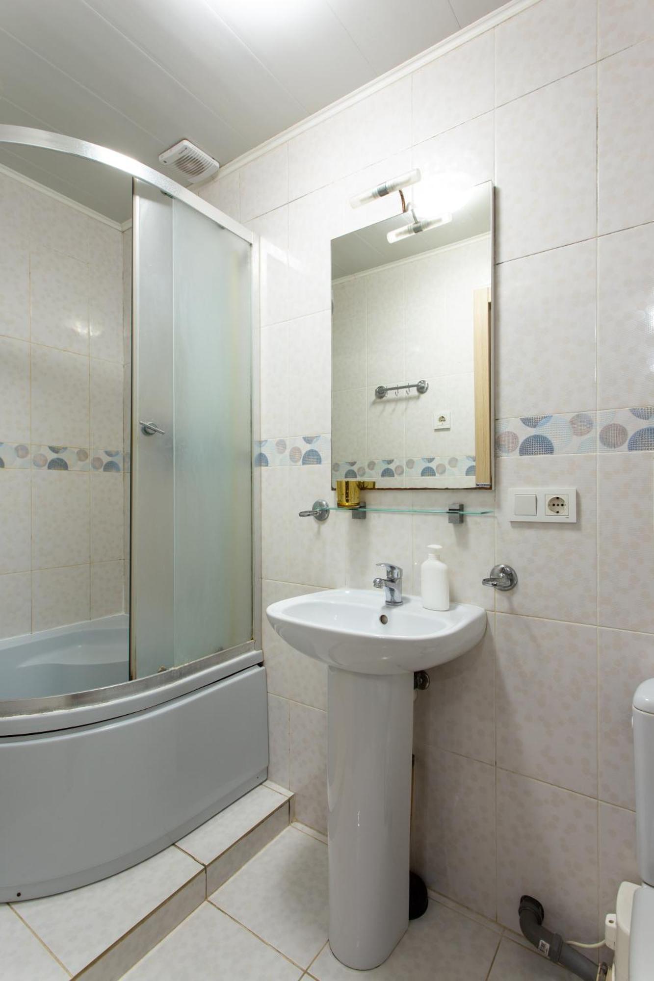 Apartment On 23 Serpnya Κχαρκίβ Εξωτερικό φωτογραφία
