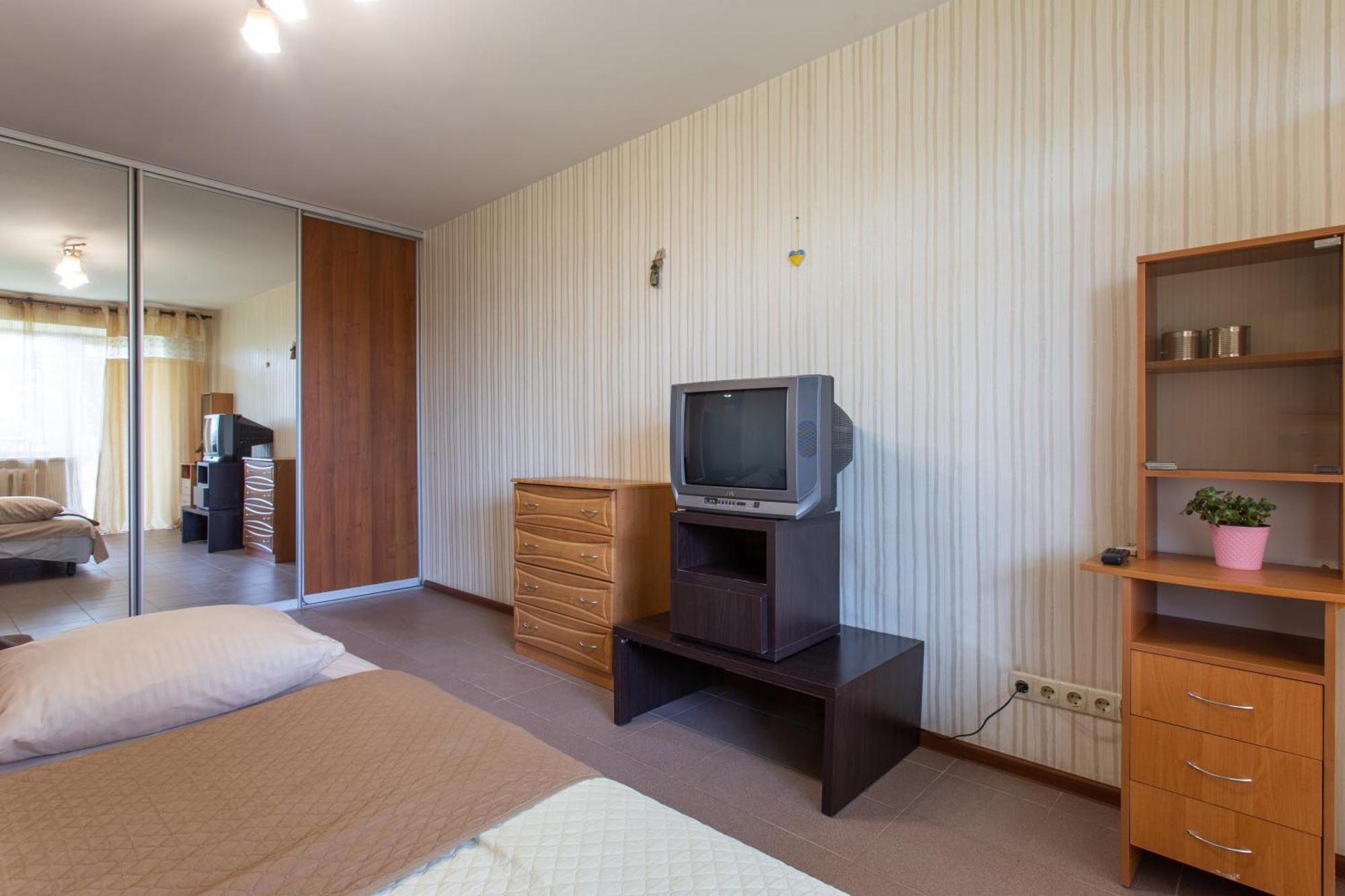 Apartment On 23 Serpnya Κχαρκίβ Εξωτερικό φωτογραφία