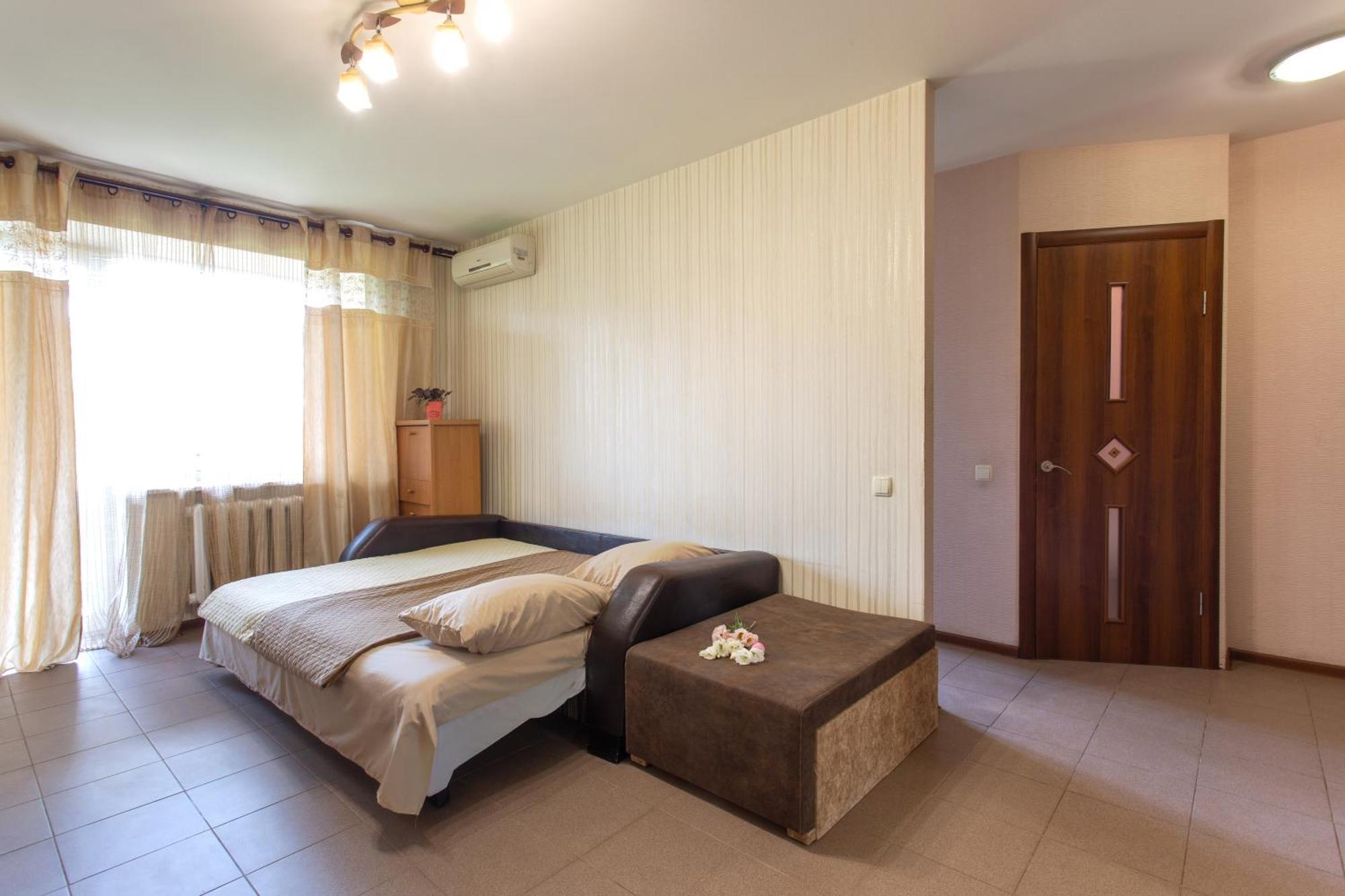 Apartment On 23 Serpnya Κχαρκίβ Εξωτερικό φωτογραφία